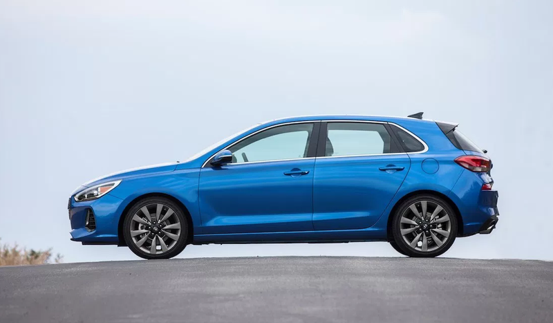 Illustration for article titled Sedan or Hatch?